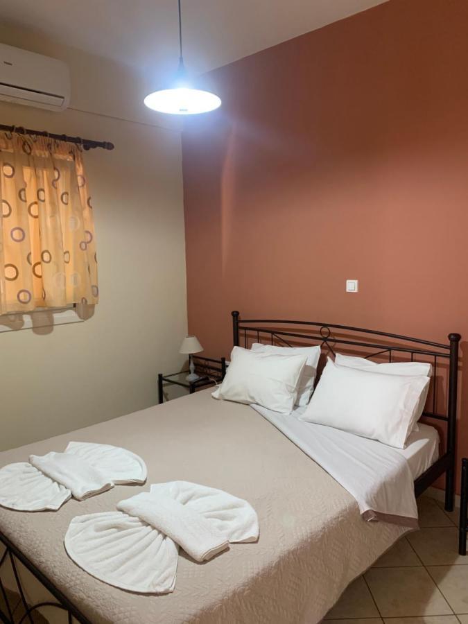 Naxos City Little Yard Studios & Apartments #4 מראה חיצוני תמונה